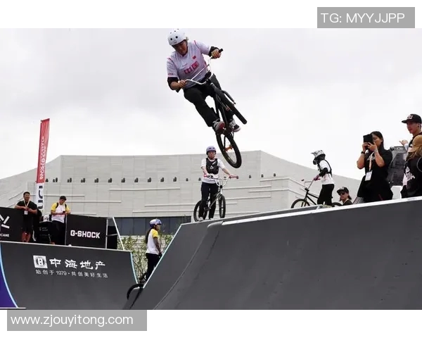 成都极限运动队在世界滑板锦标赛中的卓越表现与力量解析